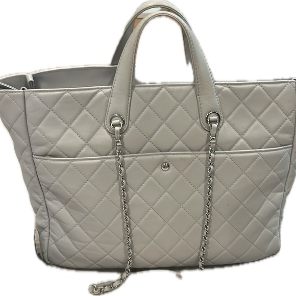 Chanel Ultra Pocket Shopping Tote Large - Picture 2 of 16